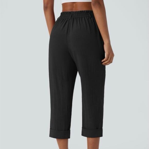 Halara Black High Waisted Capri Linen-Feel Pants - Picture 2 of 5